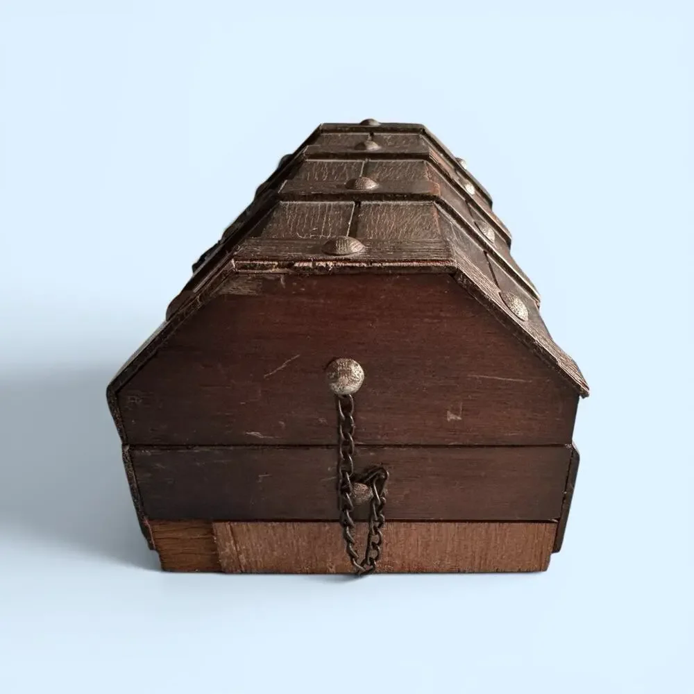 Wooden Pirate Style Jewelry Box Velvet Lined Removable Tray Decorative Lock
